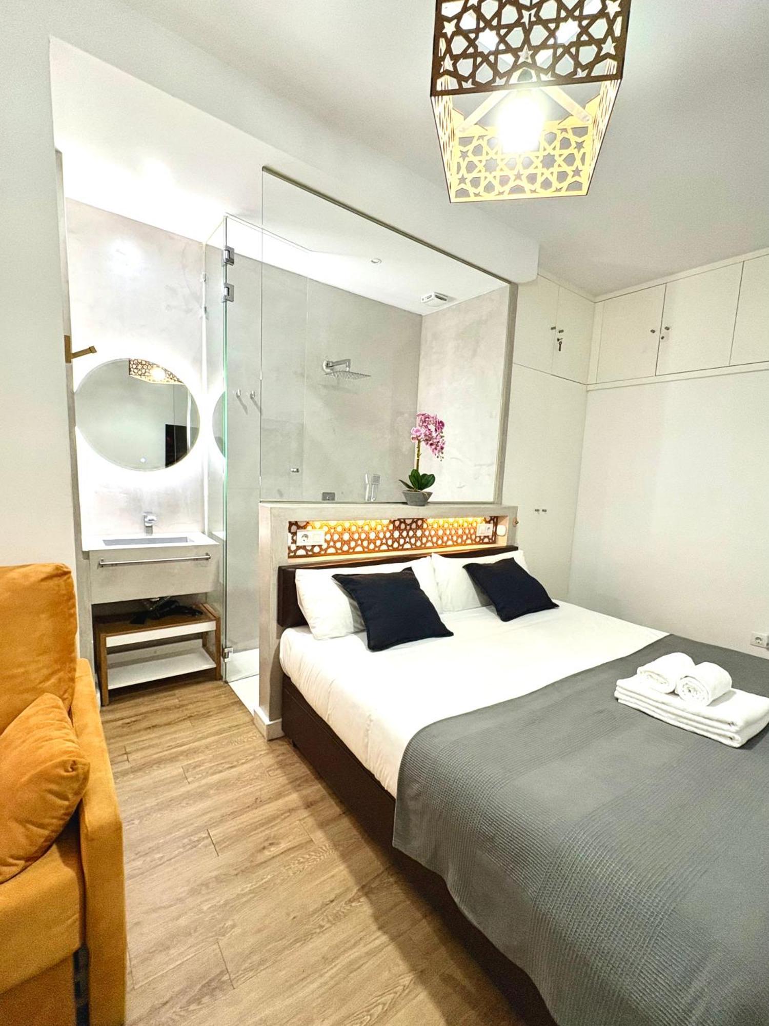 Unique House - Private Spa&Pool -StayinSevilla Bagian luar foto