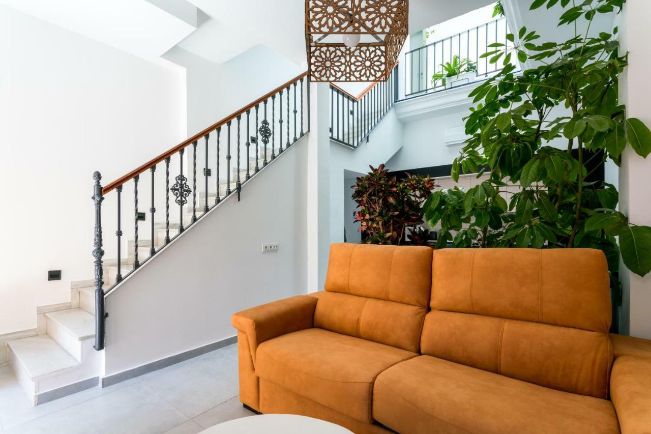 Unique House - Private Spa&Pool -StayinSevilla Bagian luar foto