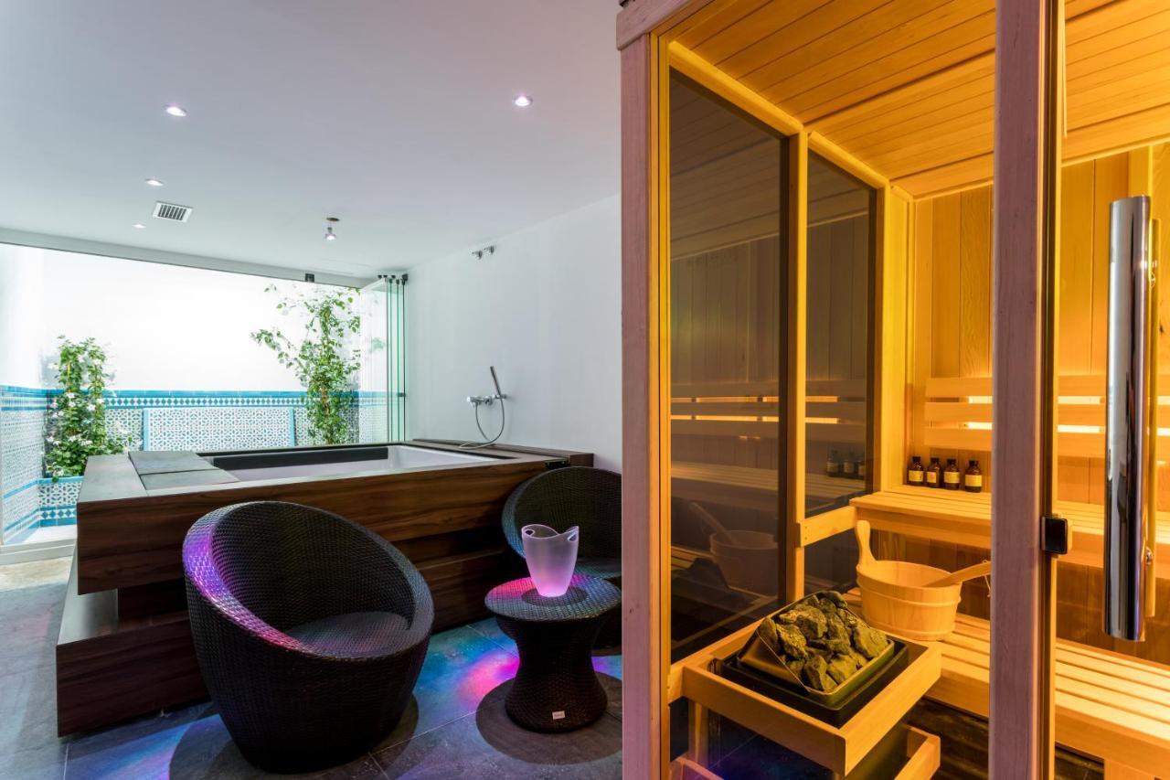 Unique House - Private Spa&Pool -StayinSevilla Bagian luar foto