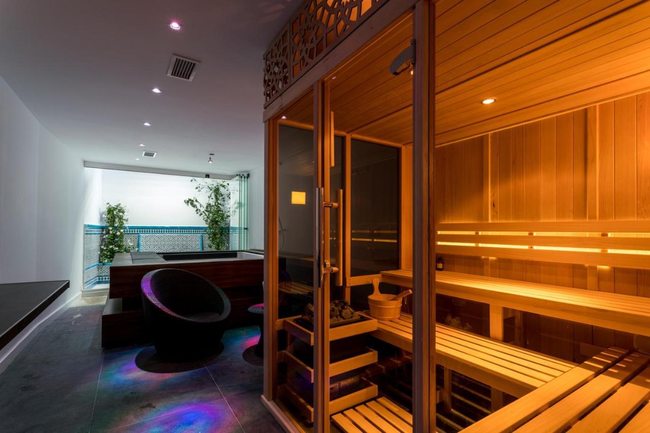 Unique House - Private Spa&Pool -StayinSevilla Bagian luar foto
