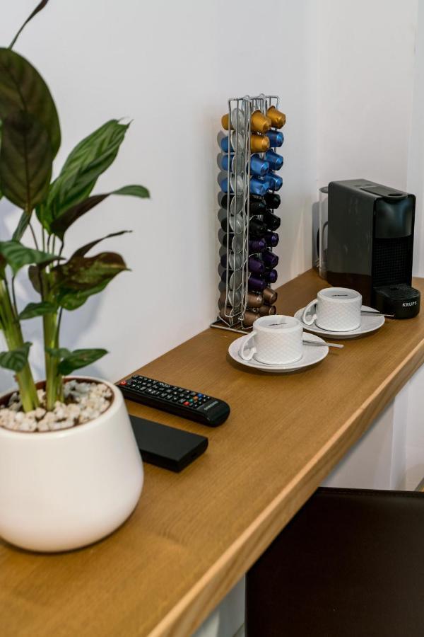 Unique House - Private Spa&Pool -StayinSevilla Bagian luar foto